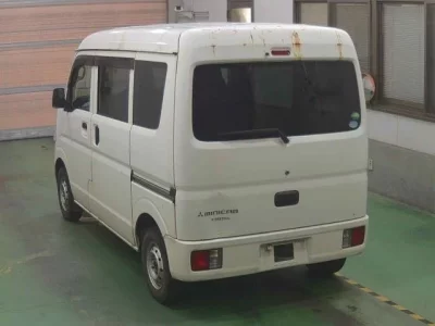 Mitsubishi MINICAB VAN