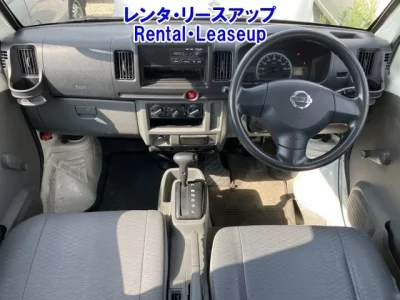 Nissan CLIPPER VAN
