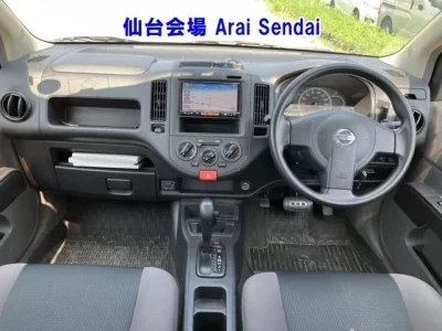 Nissan AD