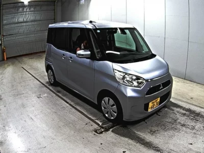 Mitsubishi EK SPACE