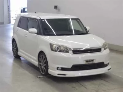 Toyota COROLLA RUMION