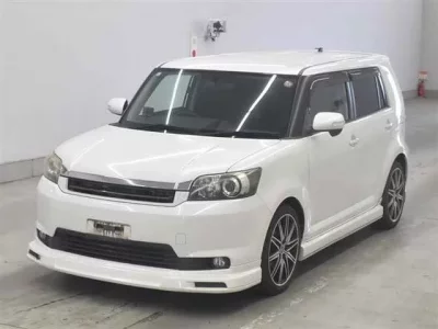 Toyota COROLLA RUMION