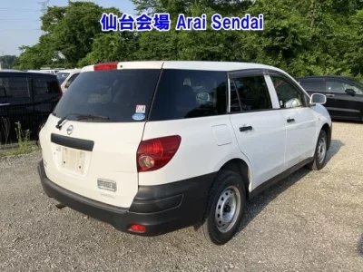 Nissan AD