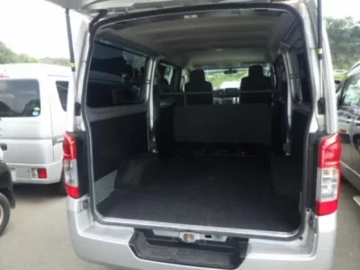 Nissan CARAVAN VAN