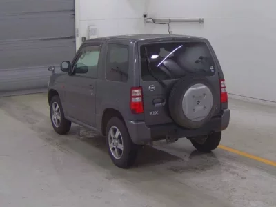Nissan KIX