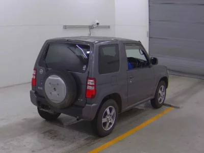 Nissan KIX