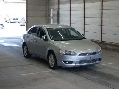 Mitsubishi GALANT FORTIS