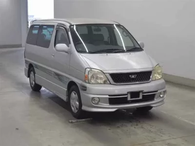 Toyota HIACE REGIUS