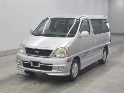Toyota HIACE REGIUS
