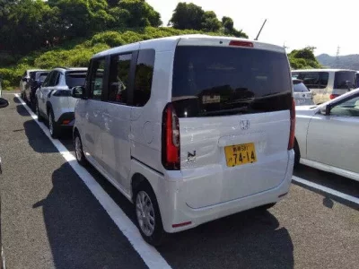 Honda N BOX