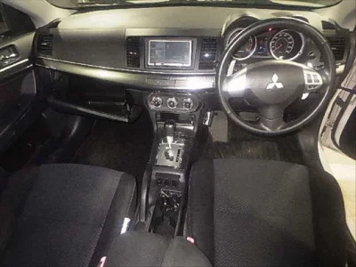 Mitsubishi GALANT FORTIS
