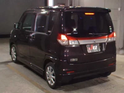 Mitsubishi DELICA D2