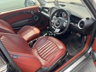 BMW MINI