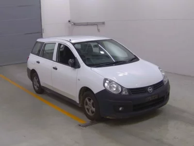Nissan AD