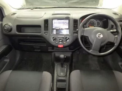 Nissan AD
