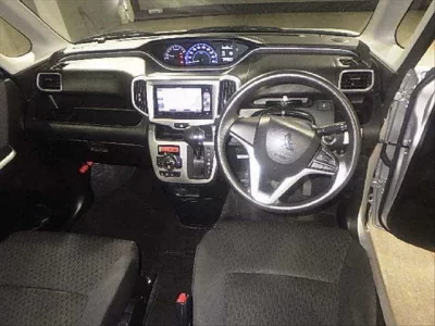Mitsubishi DELICA D2