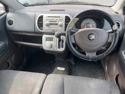 Suzuki MRWAGON