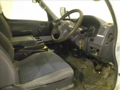 Nissan CARAVAN VAN