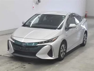 Toyota PRIUS PHV