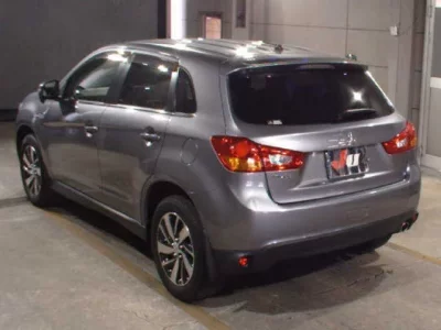 Mitsubishi RVR