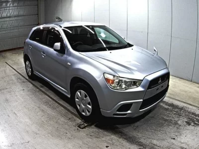 Mitsubishi RVR