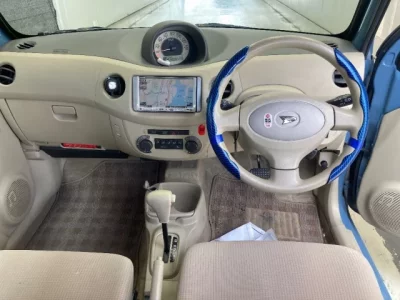 Daihatsu Esse