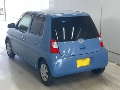 Daihatsu Esse