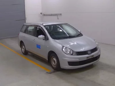 Nissan AD