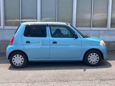 Daihatsu Esse