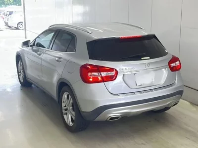 Mercedes-Benz GLA CLASS