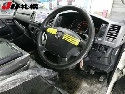 Toyota REGIUS ACE VAN