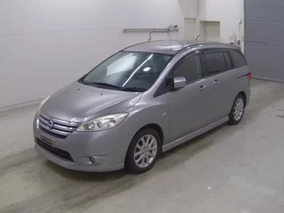 Nissan LAFESTA