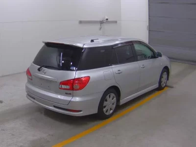 Nissan WINGROAD
