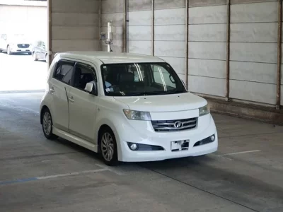 Toyota BB