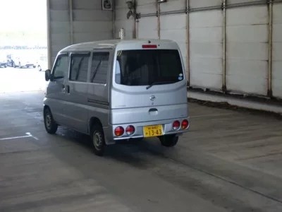 Nissan CLIPPER VAN