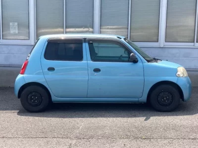 Daihatsu Esse