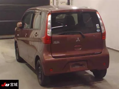 Mitsubishi EK CUSTOM