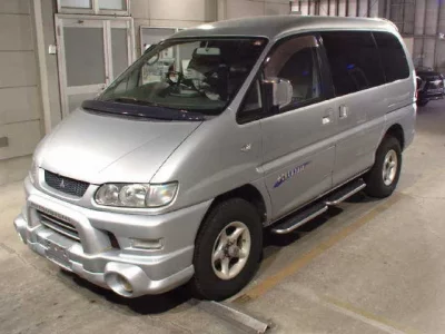 Mitsubishi DELICA
