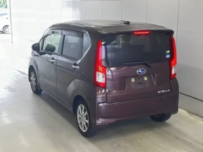 Subaru STELLA