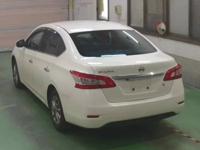 Nissan SYLPHY