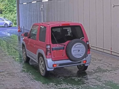 Mitsubishi PAJERO MINI