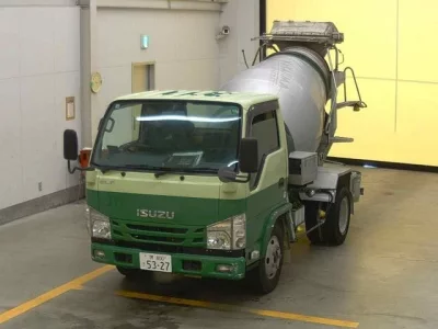 Isuzu ELF