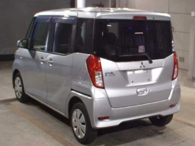 Mitsubishi EK SPACE