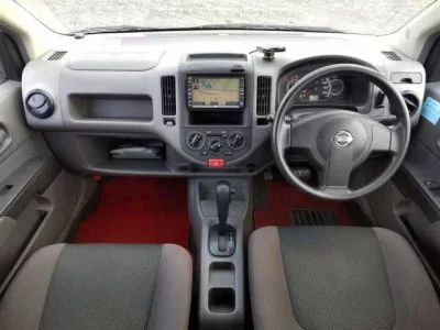 Nissan AD