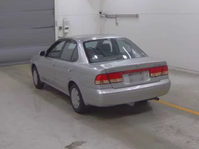 Nissan SUNNY