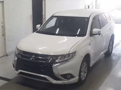 Mitsubishi OUTLANDER PHEV