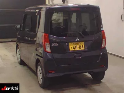 Mitsubishi EK SPACE