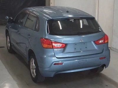 Mitsubishi RVR
