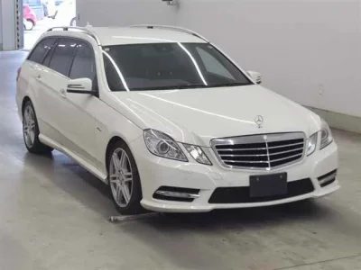 Mercedes-Benz E CLASS WAGON