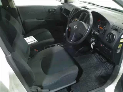 Nissan AD